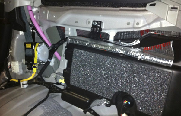 Toyota Landcruiser вибропласт